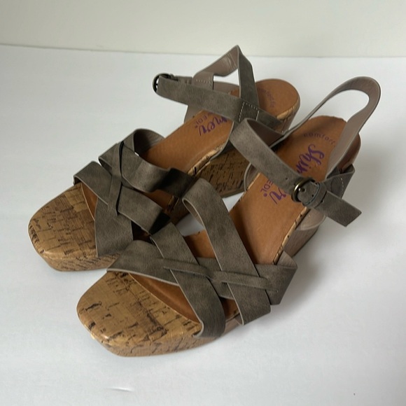 Shimmer Shoes - Shimmer by EDL Women’s Brown Strappy Soring Sandal Sz 8.5 =
